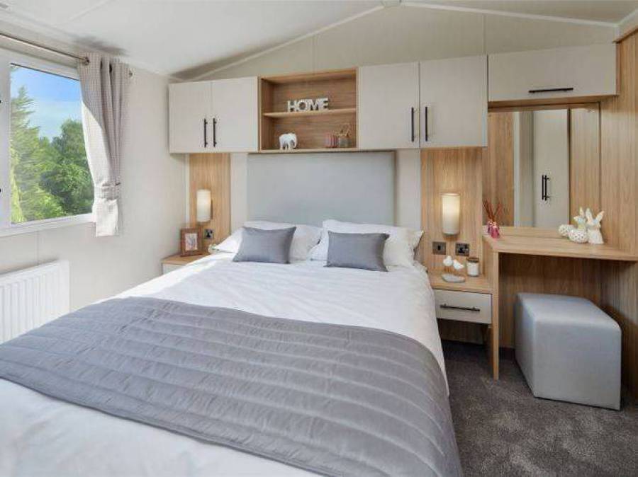 Picture of the master bedroom in a Willerby Manor 35 x 12  2 bedroom Static Holiday Caravan sited at Friary Farm Caravan Park, Blakeney, North Norfolk.